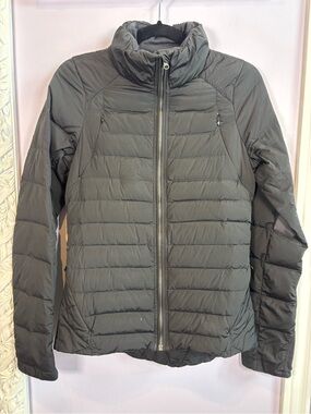 Lululemon athletica Fluffed Up Down Jacket - Black Size 6 *Read description*